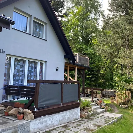 Uroczysko Apartment *